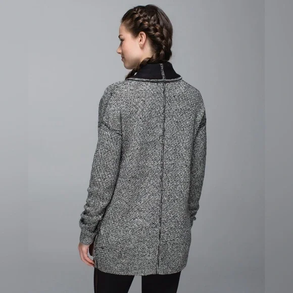 lululemon athletica Gray and Black Cardigan - Picture 2 of 12